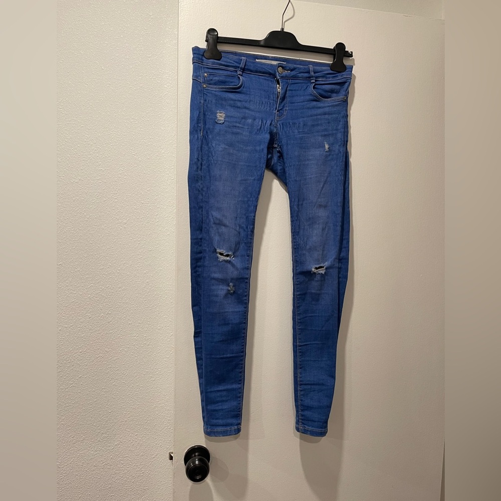 Women's‎ Blue Distressed Jeans